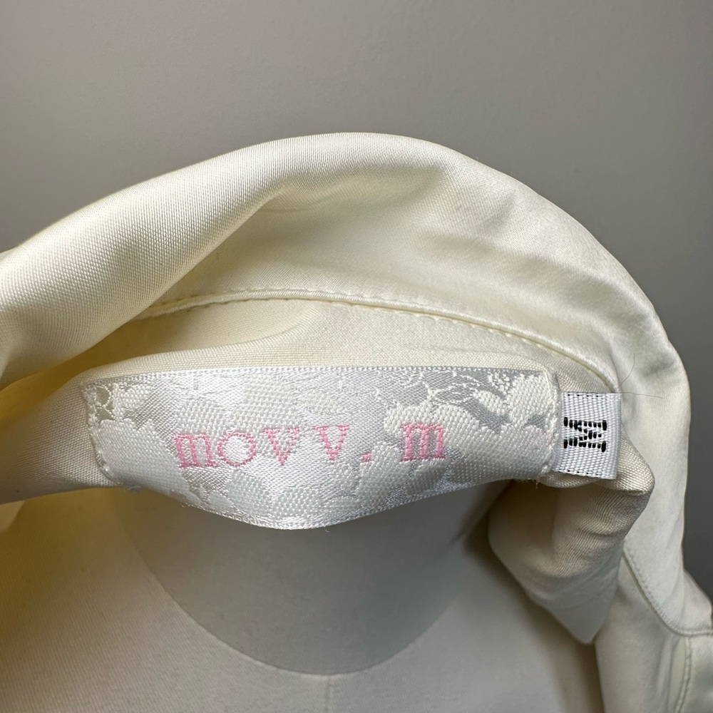 Chic Cream Cropped Jacket With Ruffle Sleeves - image 5